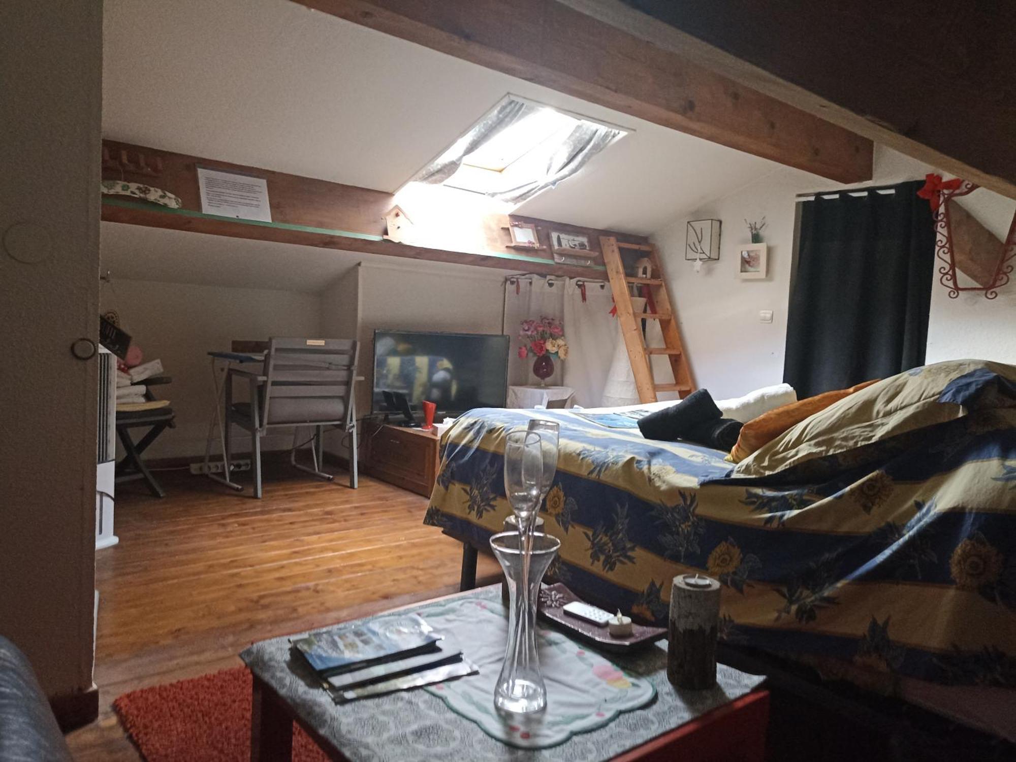 Ici Et Maintenant Solliès-Toucas Esterno foto